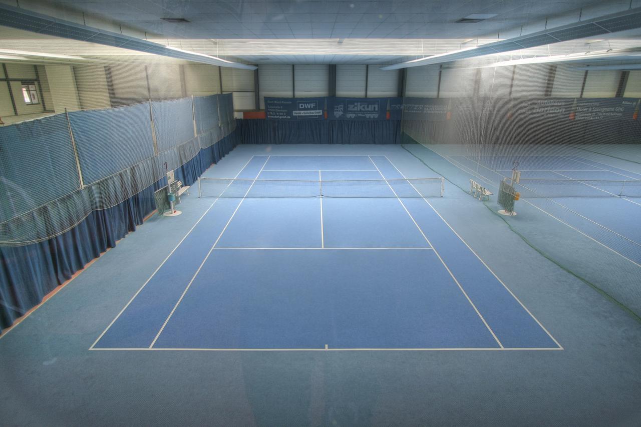 Sport Und Tagungshotel Kenzingen Eksteriør billede