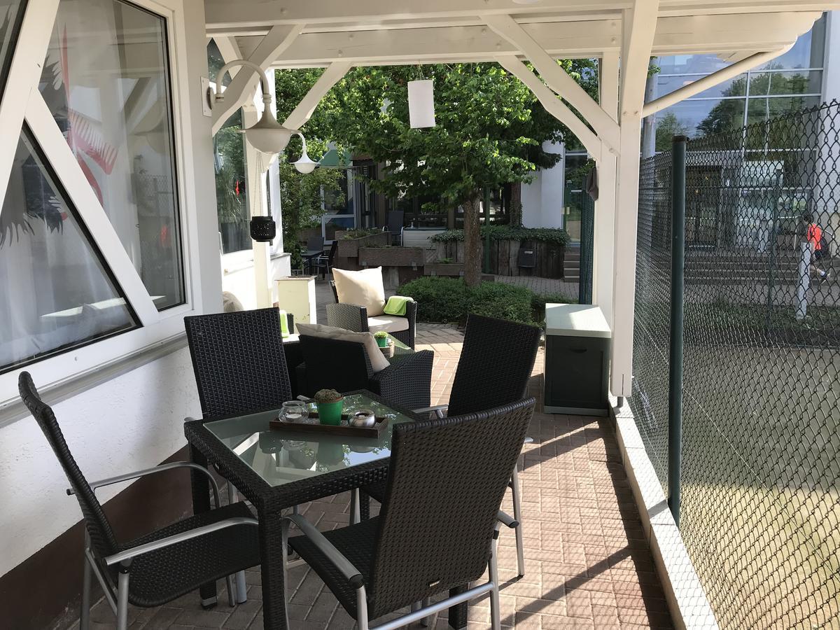 Sport Und Tagungshotel Kenzingen Eksteriør billede